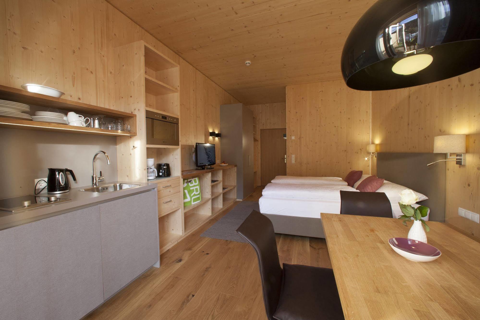 Natuerlich Hell. Aparthotel & Camping Fügen Zewnętrze zdjęcie