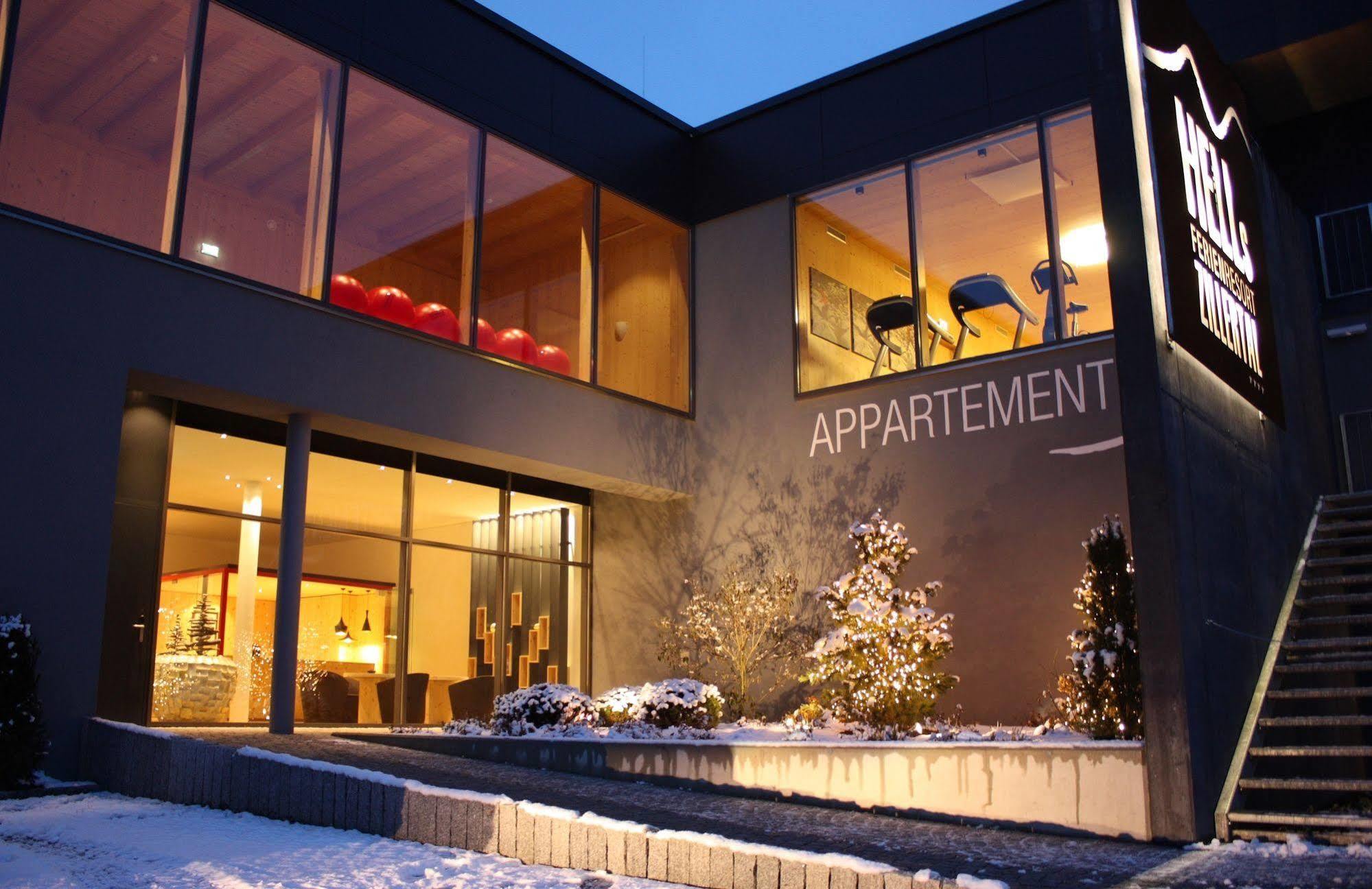 Natuerlich Hell. Aparthotel & Camping Fügen Zewnętrze zdjęcie